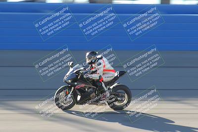 media/Nov-26-2022-Fastrack Riders (Sat) [[b001e85eef]]/Level 1/Session 1 Front Straight/